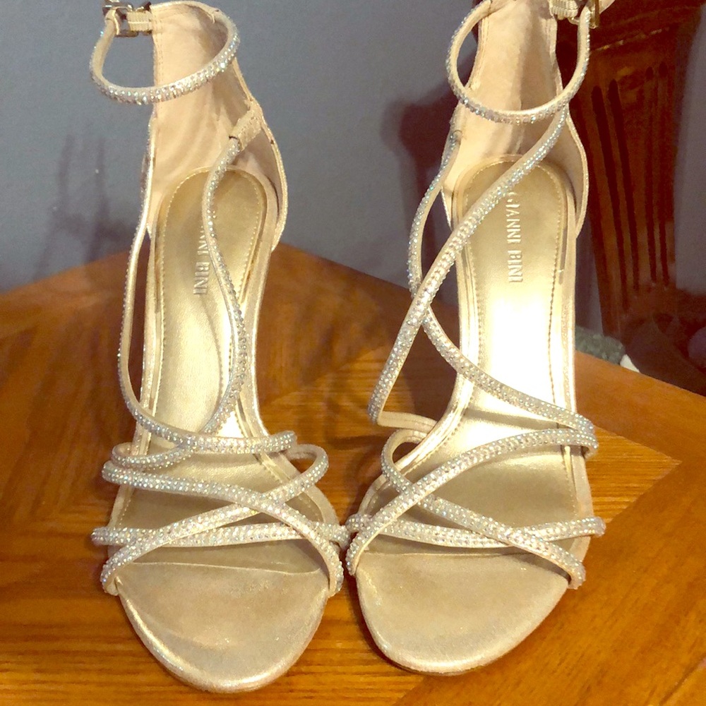 Gianni Bini Sandals!